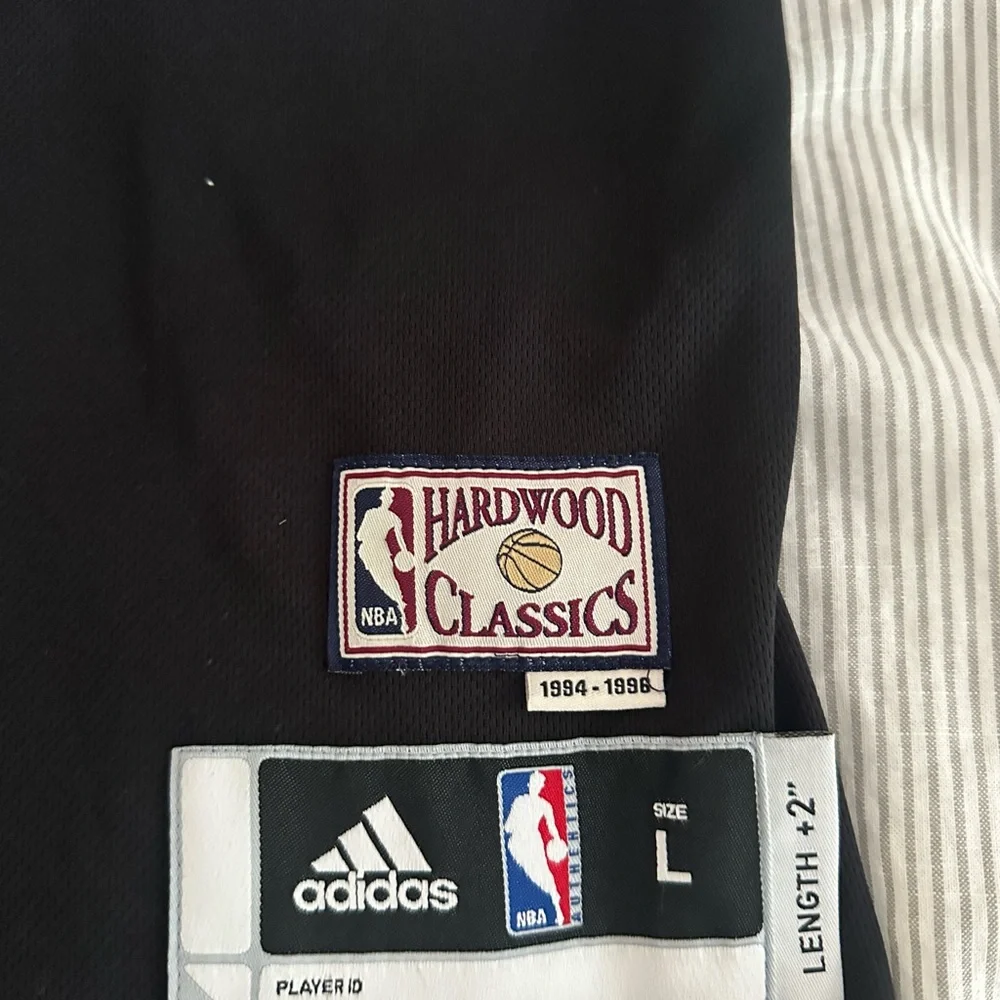 Rare Swingman Adidas Cavaliers Irving